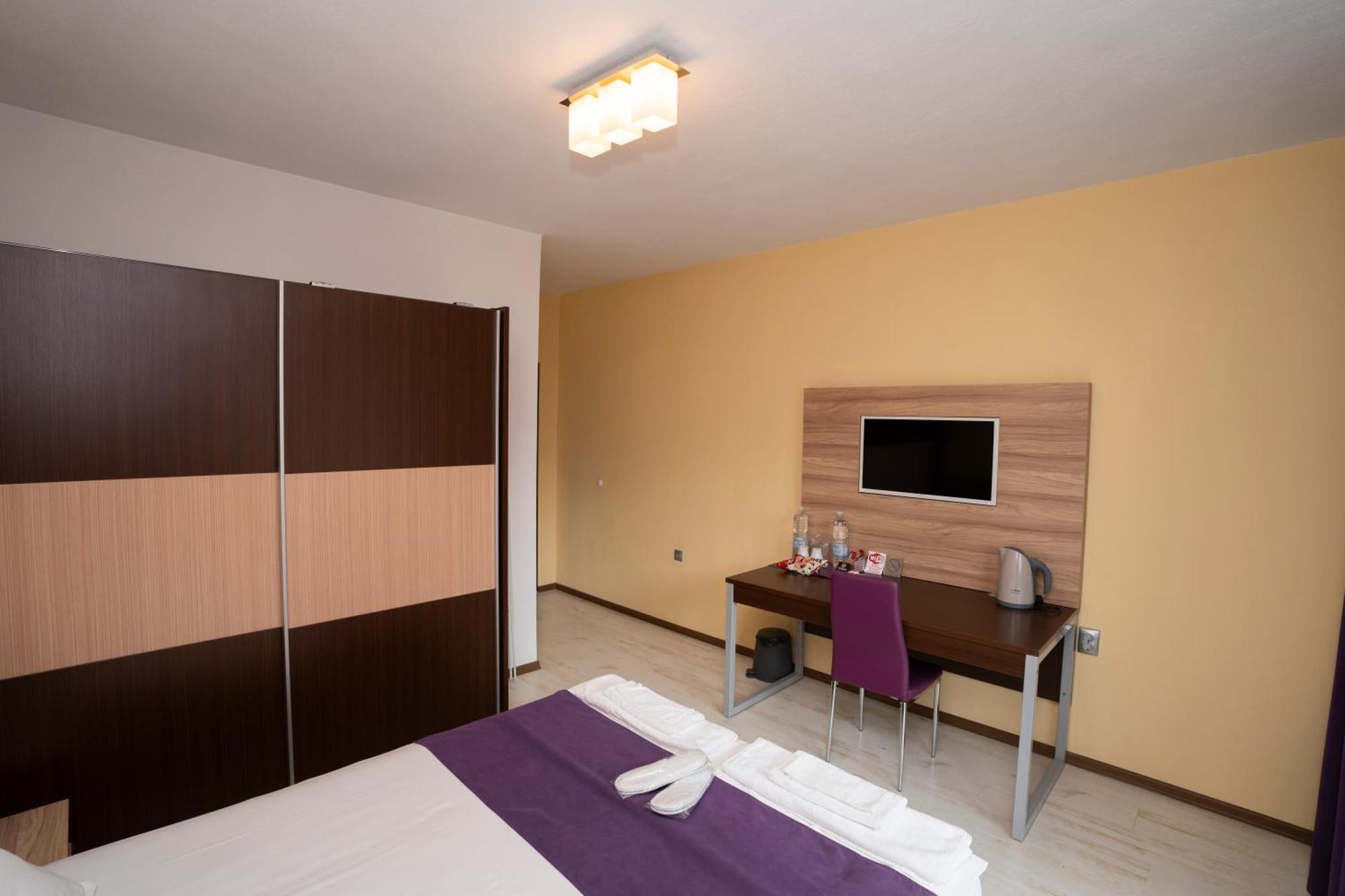 Guest House Traikovi Petrich  Bagian luar foto