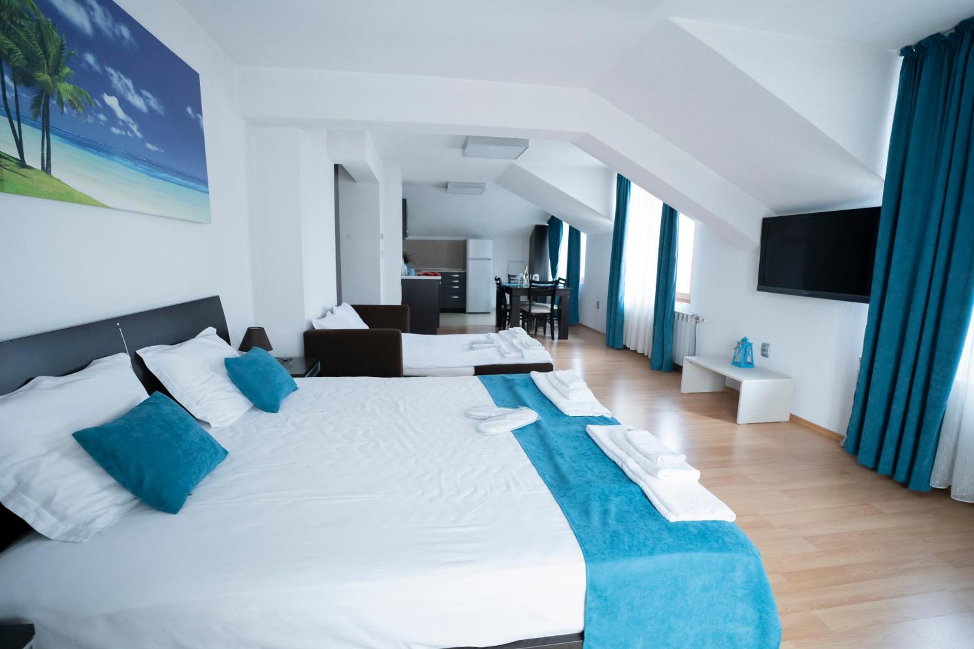 Guest House Traikovi Petrich  Bagian luar foto