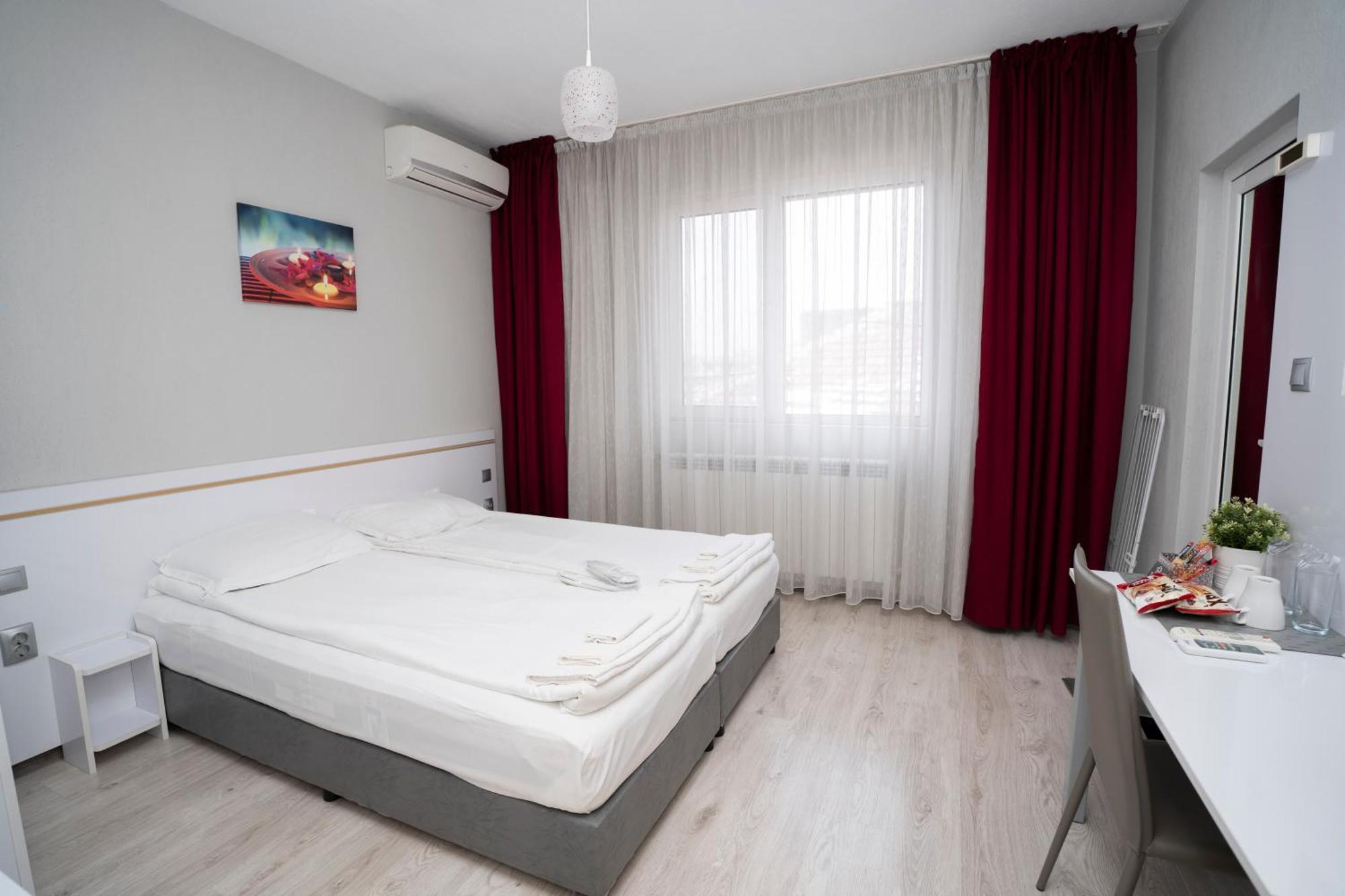 Guest House Traikovi Petrich  Bagian luar foto